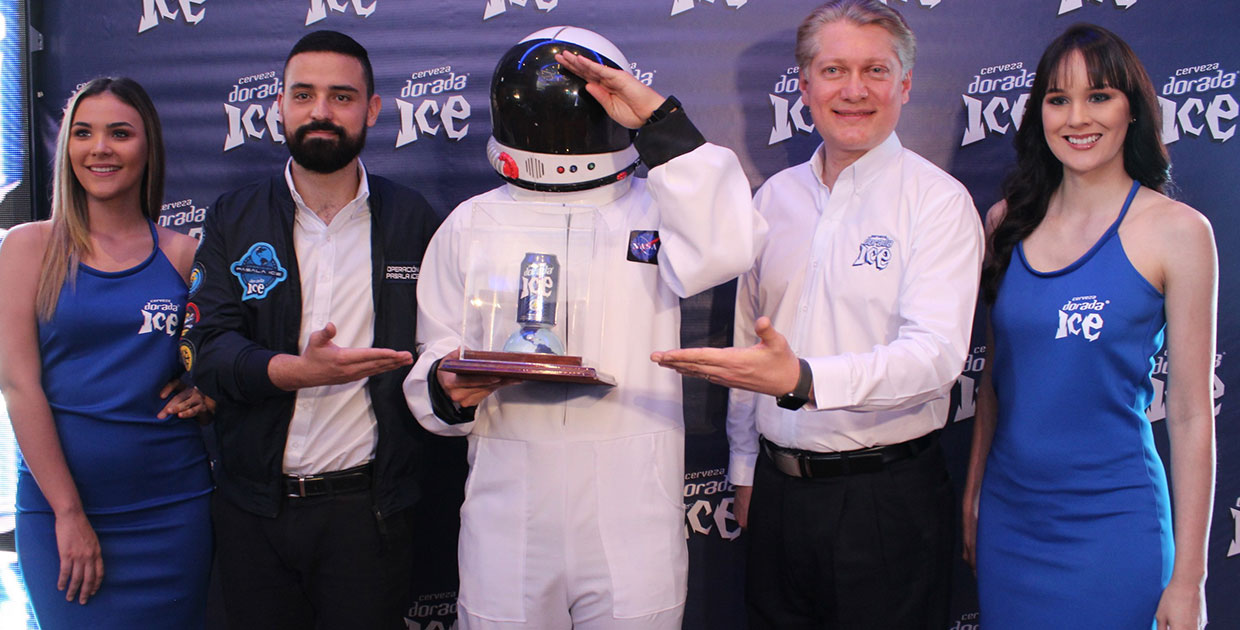 Cerveza Dorada Ice celebra su 15° aniversario en Guatemala lanzando su nueva imagen al espacio