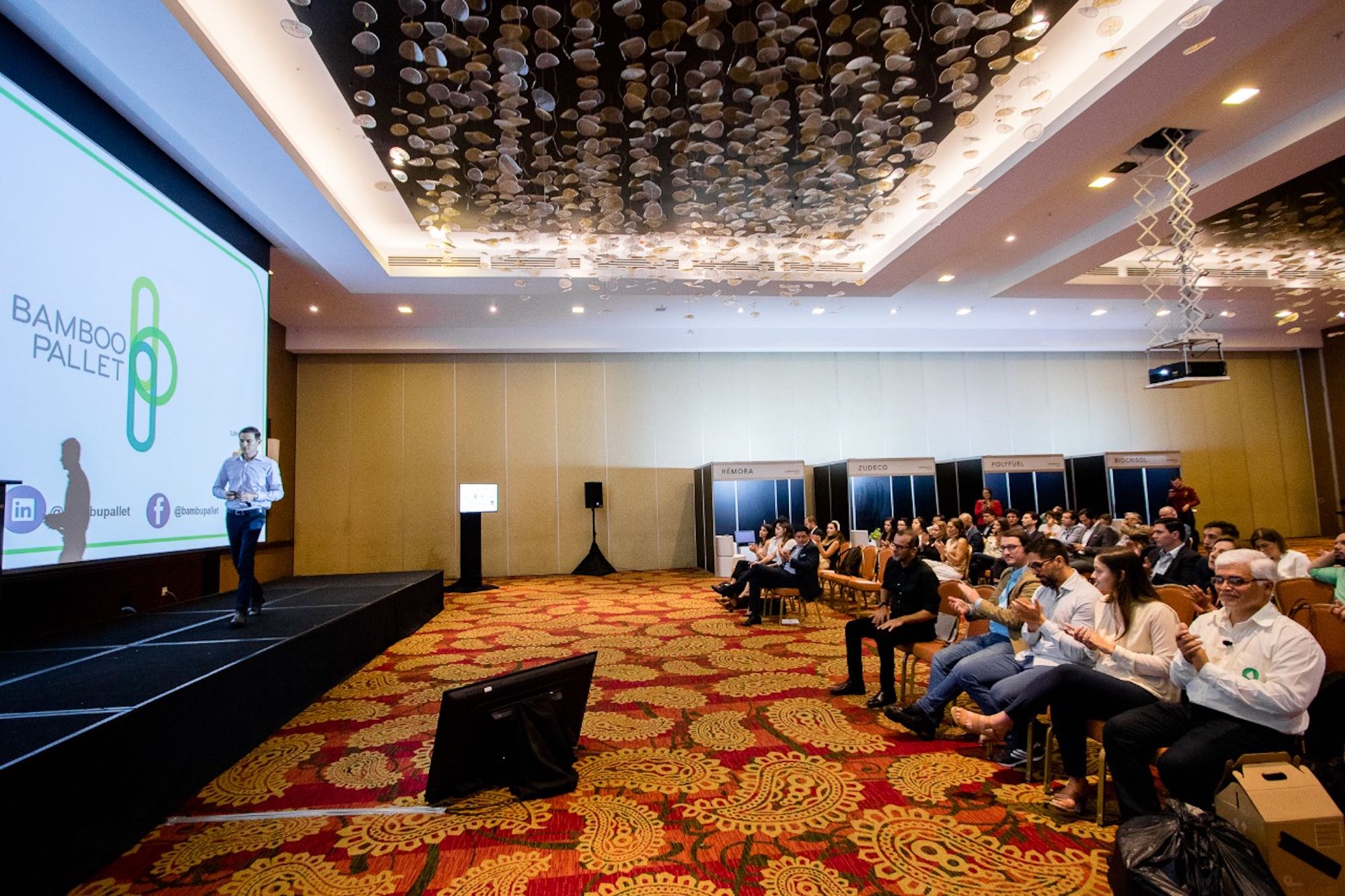 Siete empresas costarricenses de tecnología verde presentan sus proyectos ante inversionistas