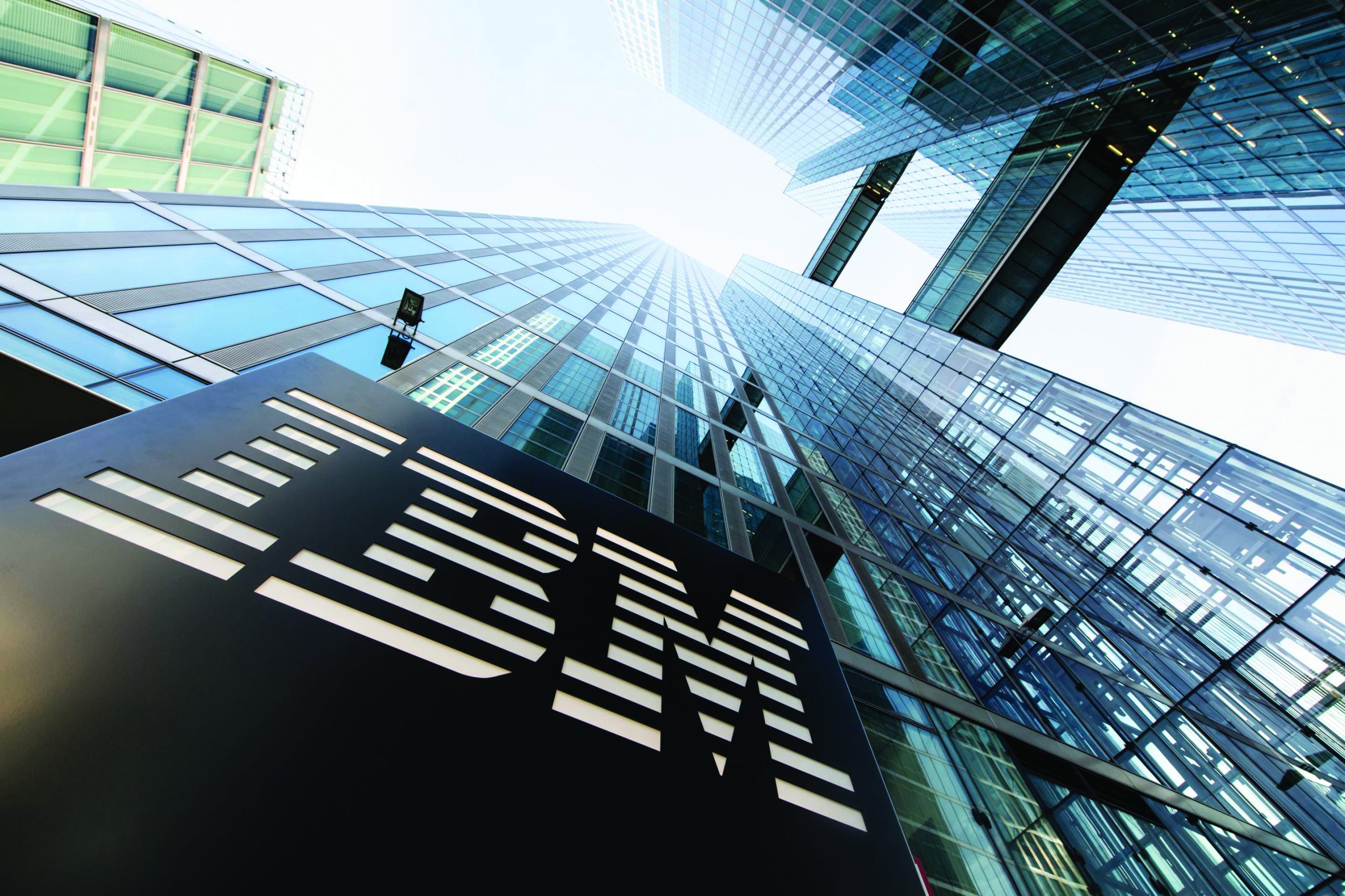 IBM, una empresa que se adapta a los tiempos