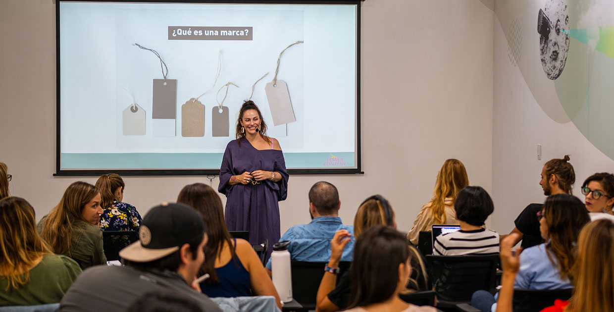 5 consejos fundamentales para mantener  su marca vigente en la era digital