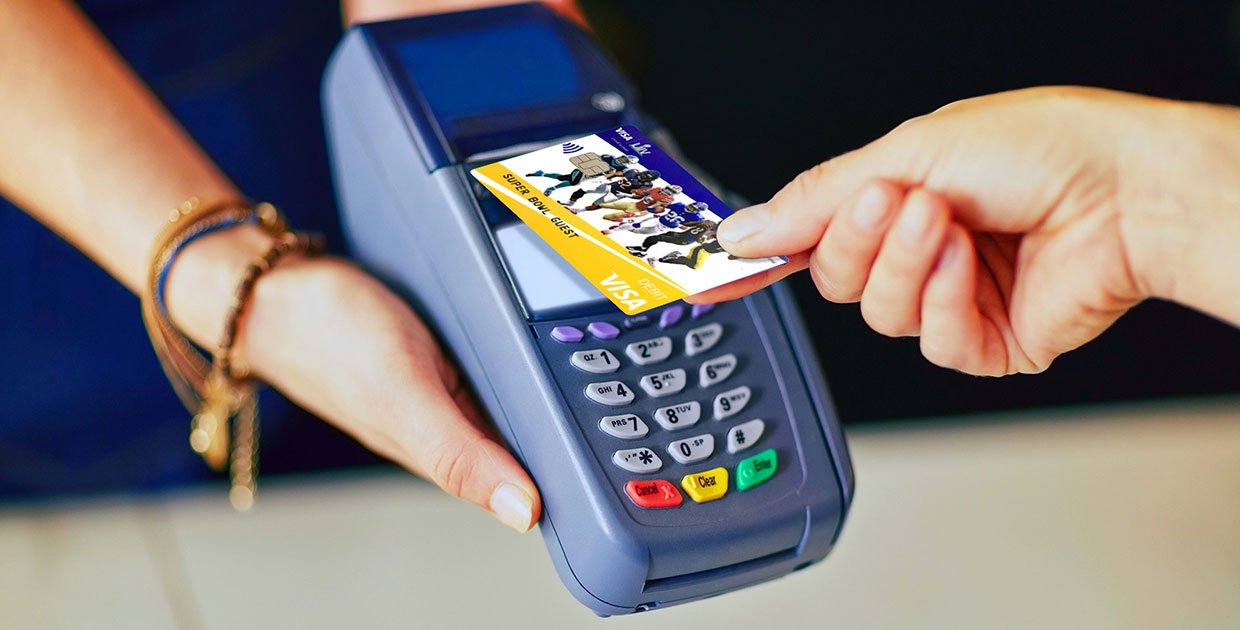 En América Latina y el Caribe, comercios y consumidores recurren a los pagos sin contacto como parte de sus nuevas rutinas diarias