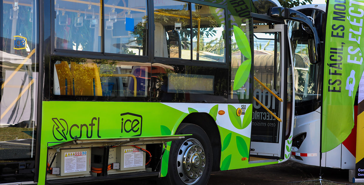Sector empresarial costarricense suma buses eléctricos al plan piloto de modernización del transporte público