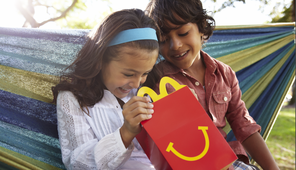 McDonald’s llevará felicidad a más de 50.000 niños de Guatemala  con la iniciativa “Cajita Feliz con Doble Sonrisa”