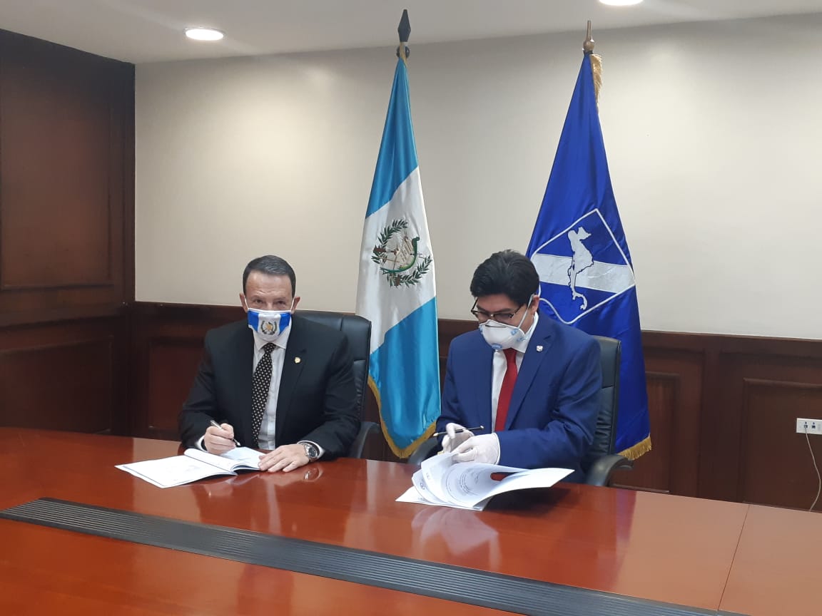 BCIE y Guatemala firman convenio por US$300 millones para modernizar sistema judicial