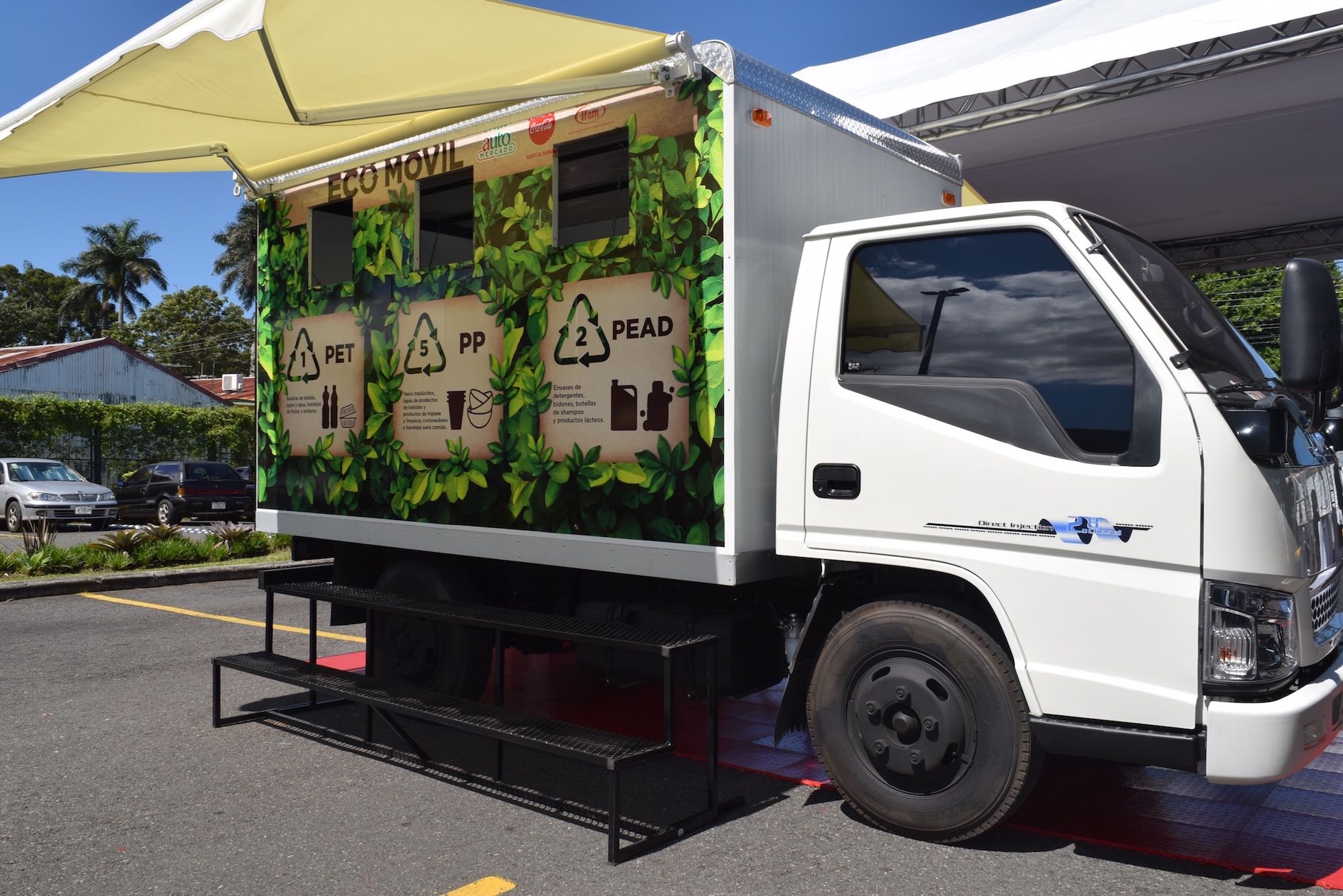 Programa ambiental “Punto Limpio Móvil” ha recolectado más de 600kg de residuos valorizables