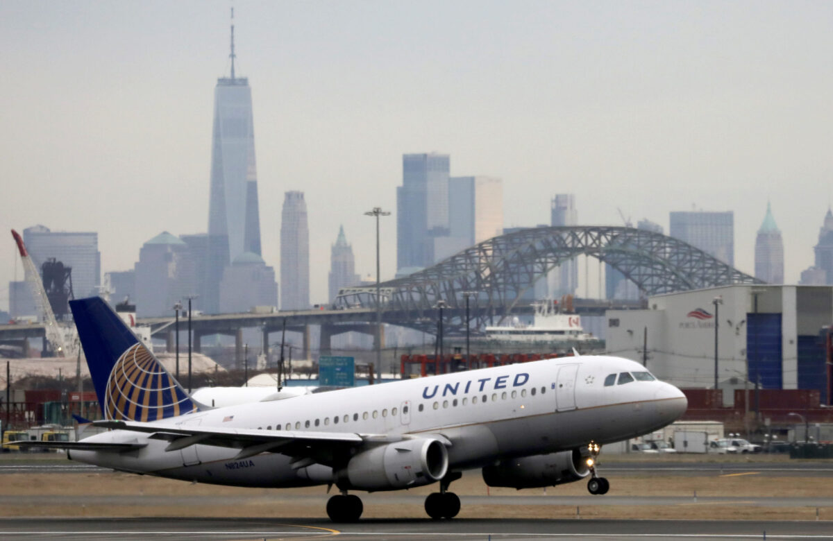 United Airlines elimina las tarifas de cambio en sus vuelos estadounidenses