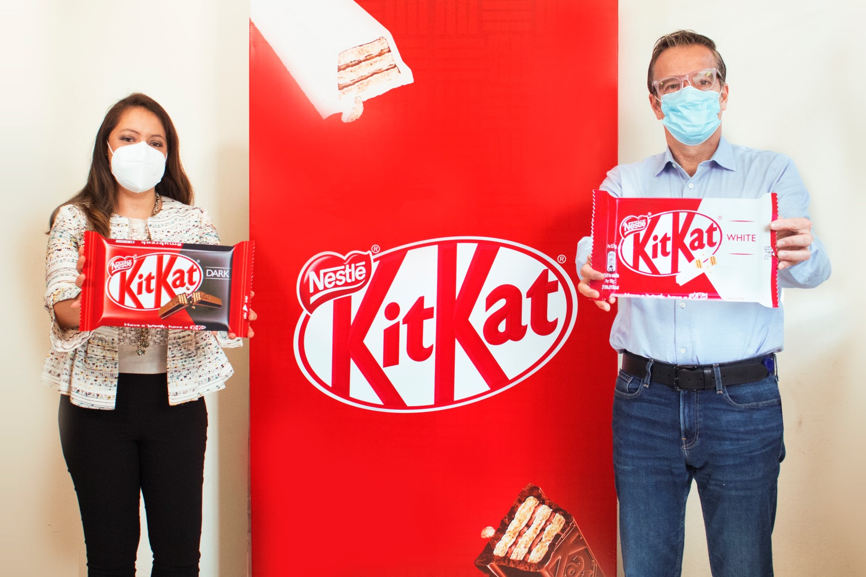 Kit Kat lanza al mercado guatemalteco dos nuevos sabores: White & Dark