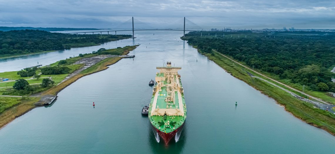Canal de Panamá recibe autorización para custodia de 354 hectáreas de fondo mar