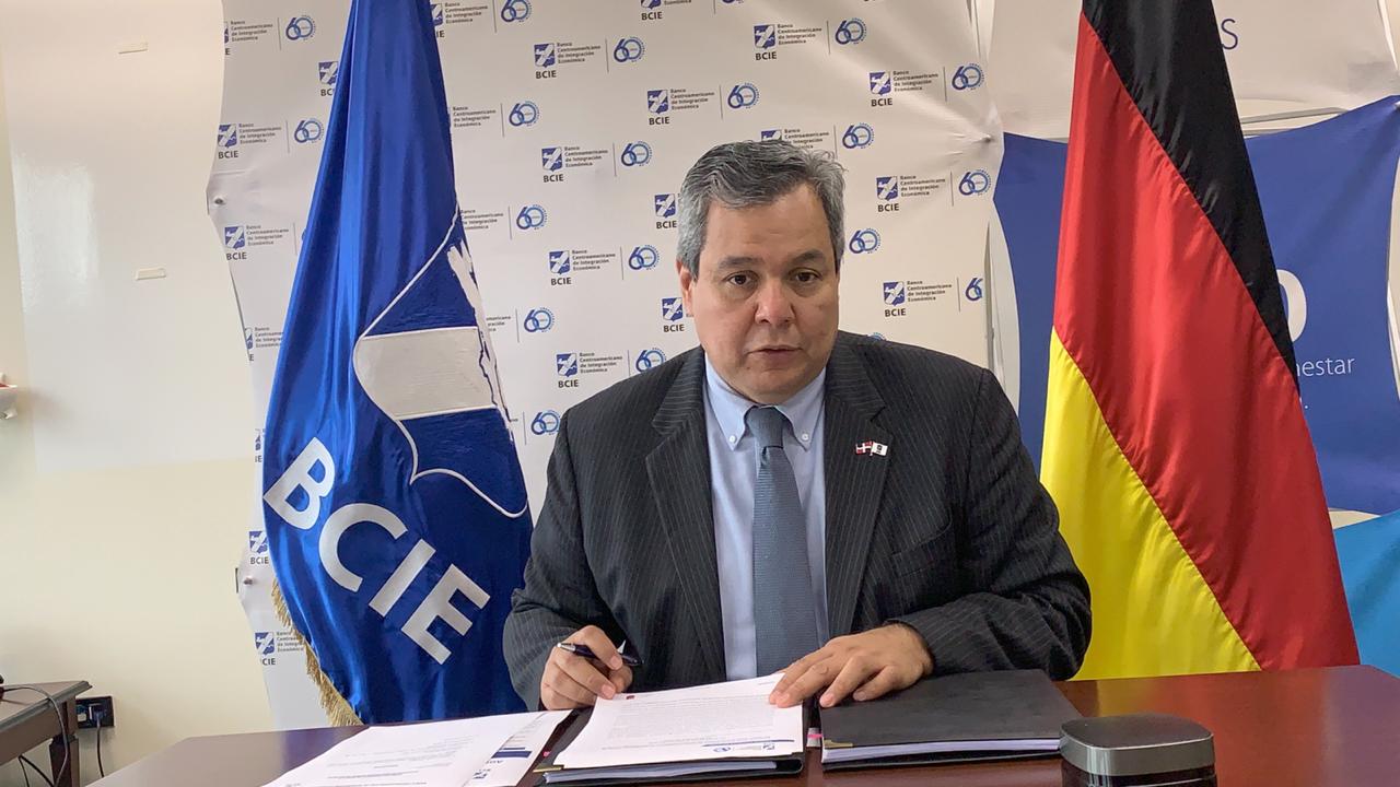BCIE y KfW firman contrato de préstamo por US$100 millones  para impulsar la reactivación económica en la región Centroamericana
