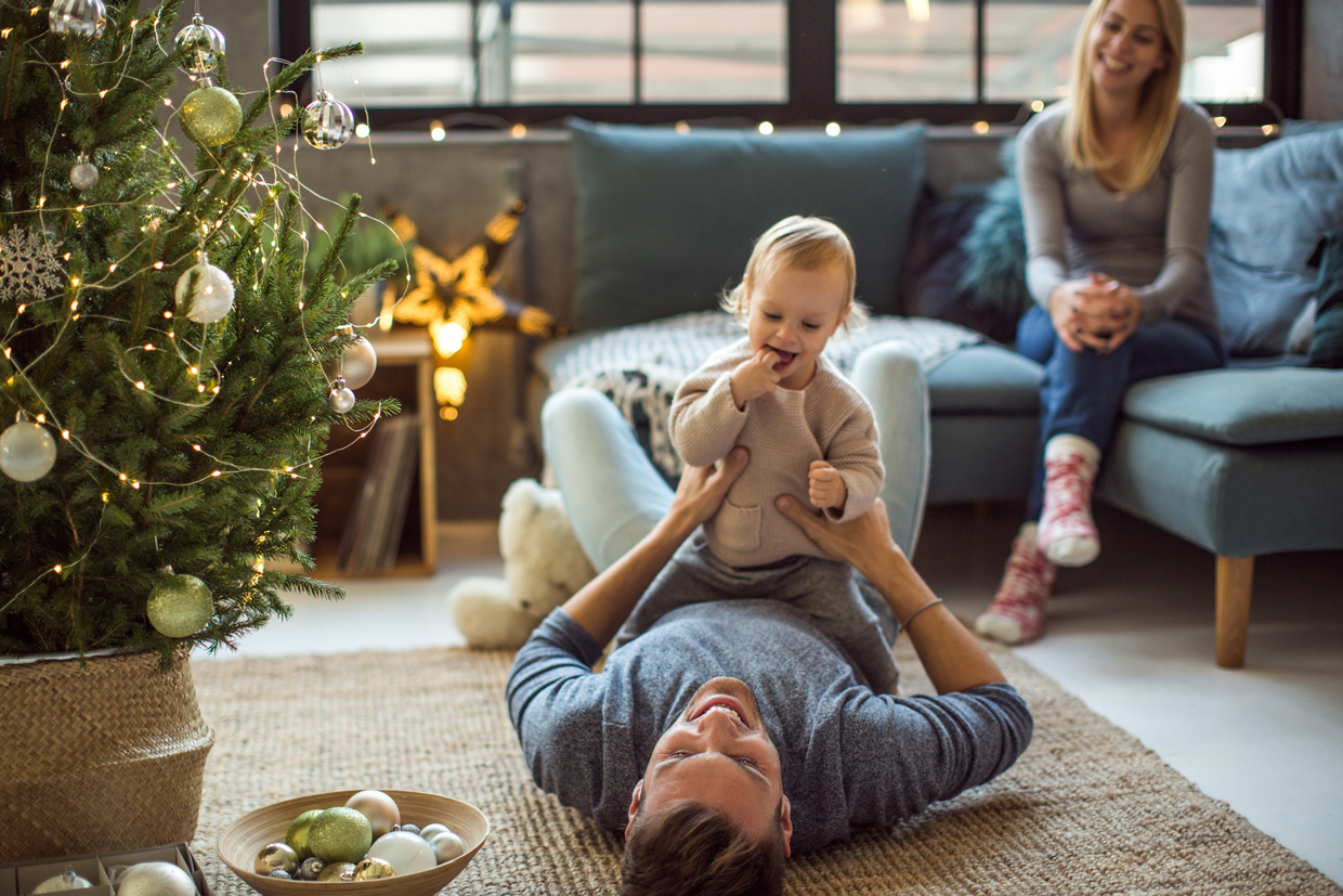 Disfrute de la llegada de la época navideña con instalaciones eléctricas seguras