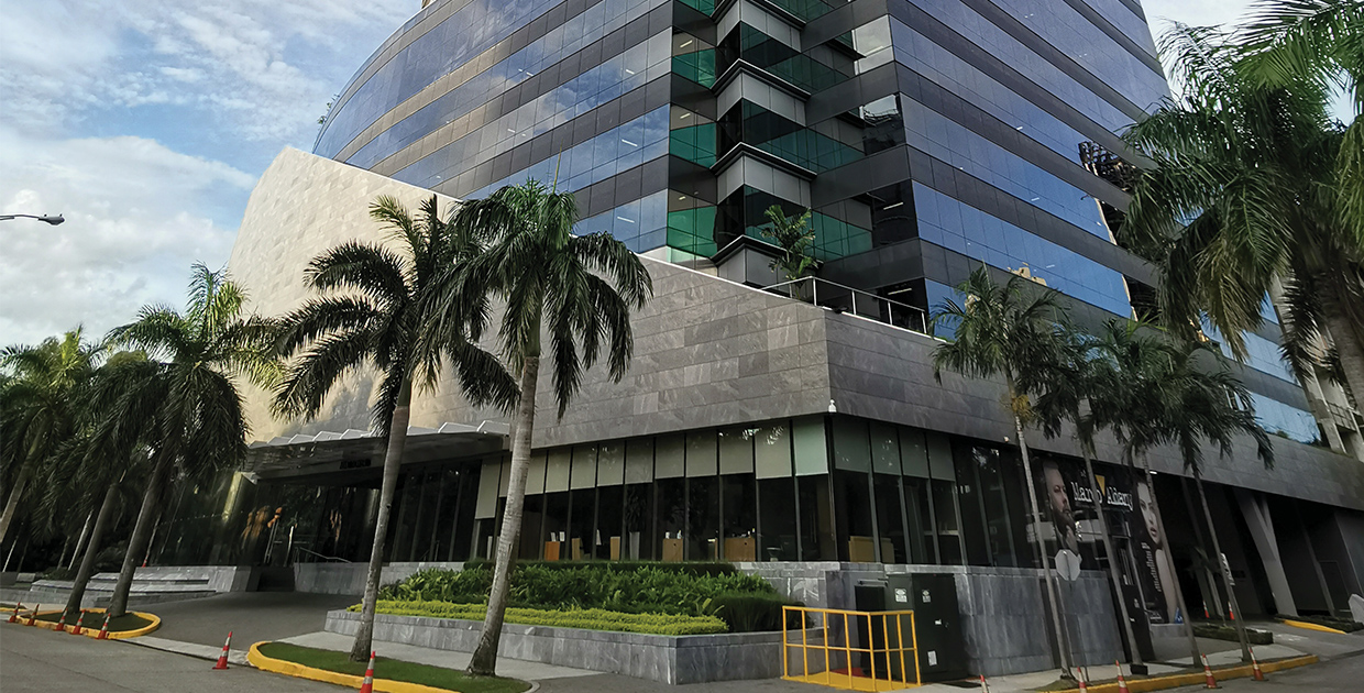 Morgan & Morgan, Apuesta por Panamá