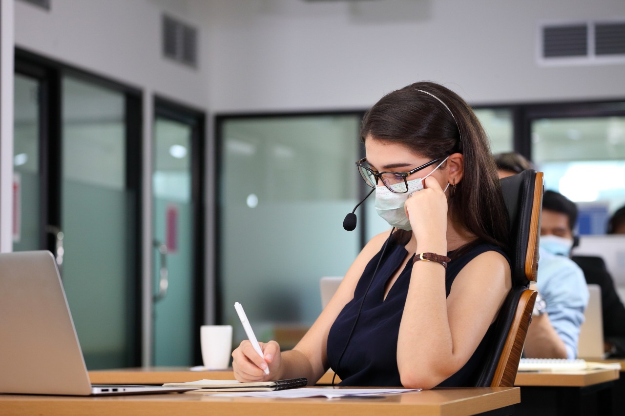 Modalidad de trabajo híbrida toma fuerza en mundo post Covid-19