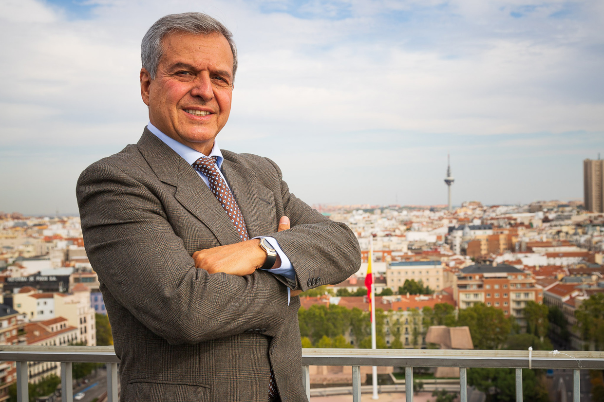 Javier Ospina Baraya: “Hay un nuevo mundo de teletrabajo, tecnologías y redes sociales”