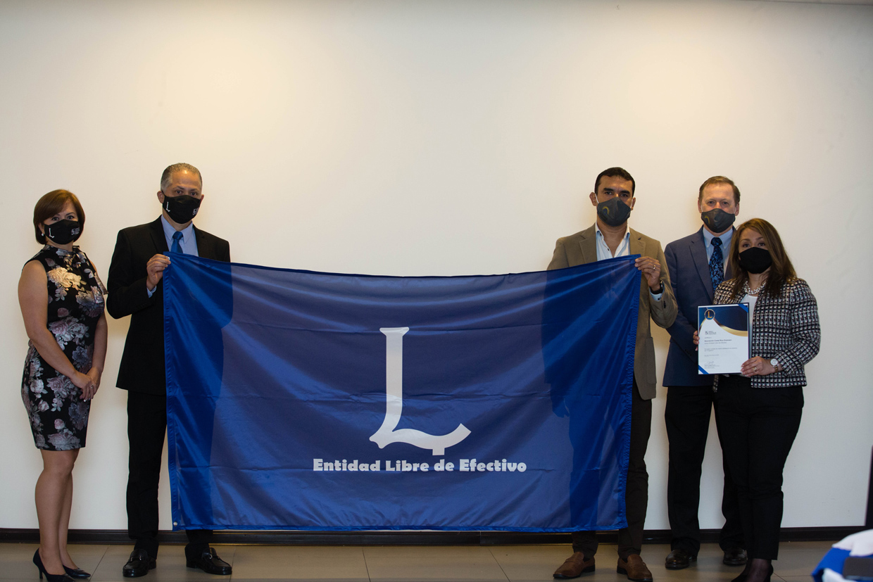 Banco Central de Costa Rica certifica a la primera Microfinanciera del país libre de efectivo