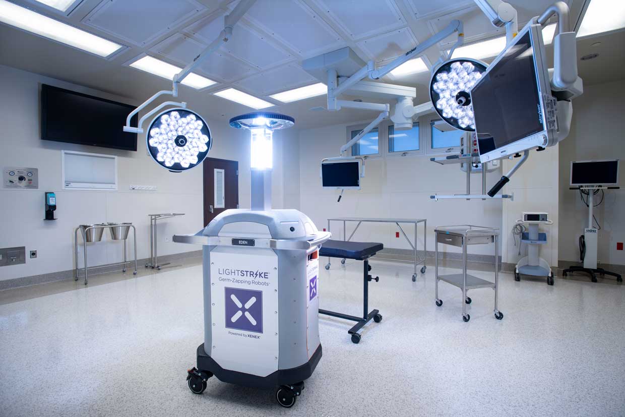 Llega a Costa Rica el único robot certificado a nivel mundial para eliminar el SARS-Cov-2 en minutos