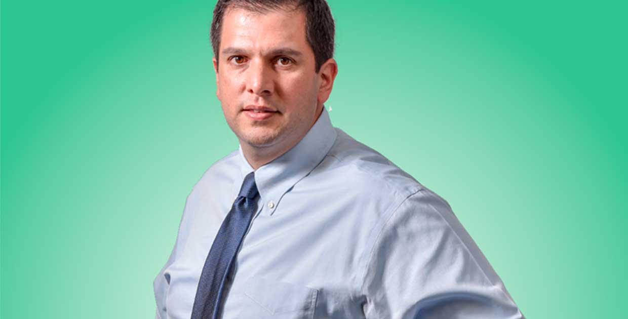 Hospital Metropolitano nombra como director médico al Dr. Andrés Wiernik Rodríguez