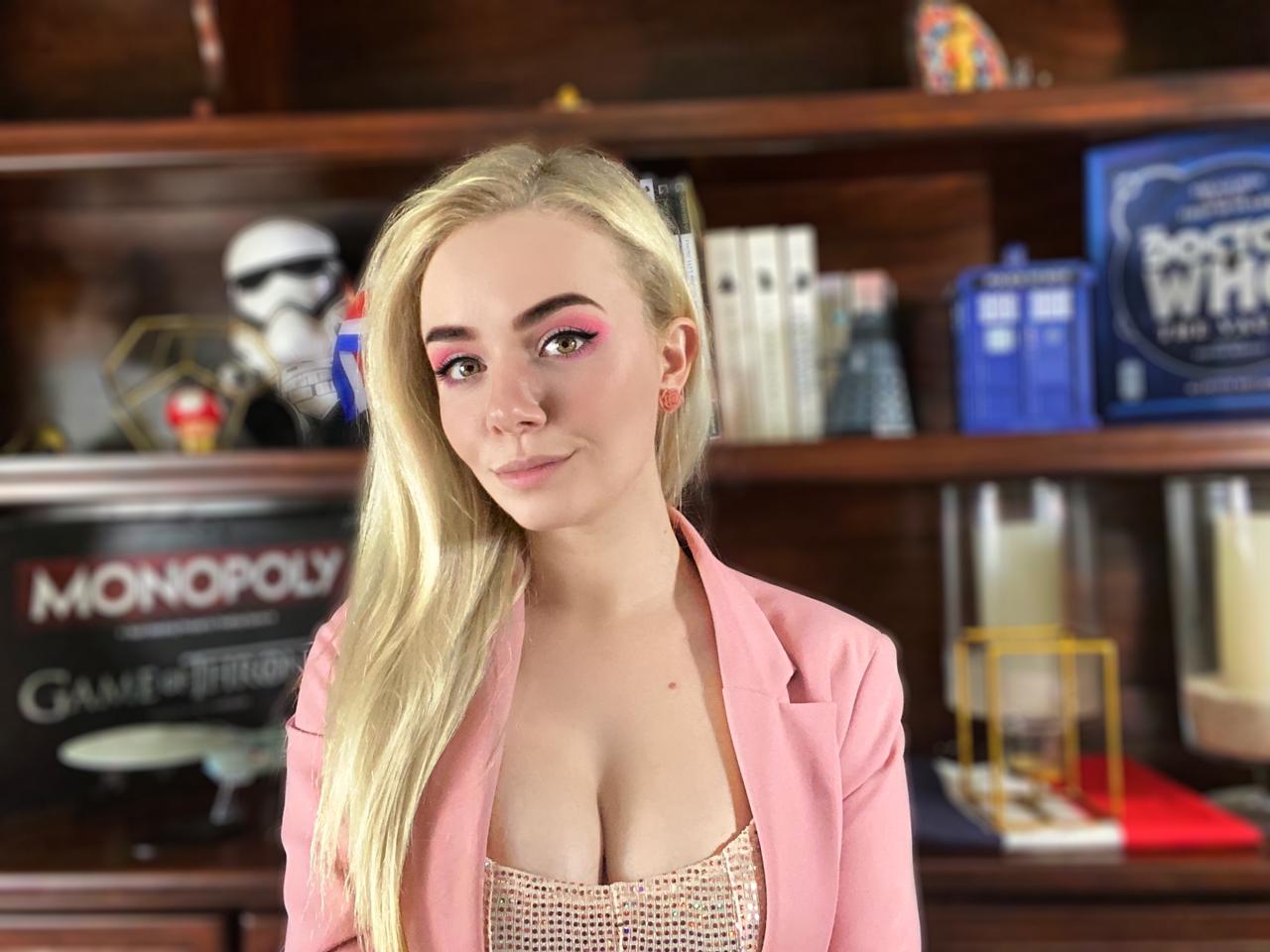 Costarricense Trilce Jirón es reconocida como la primera latina experta en ChatBots