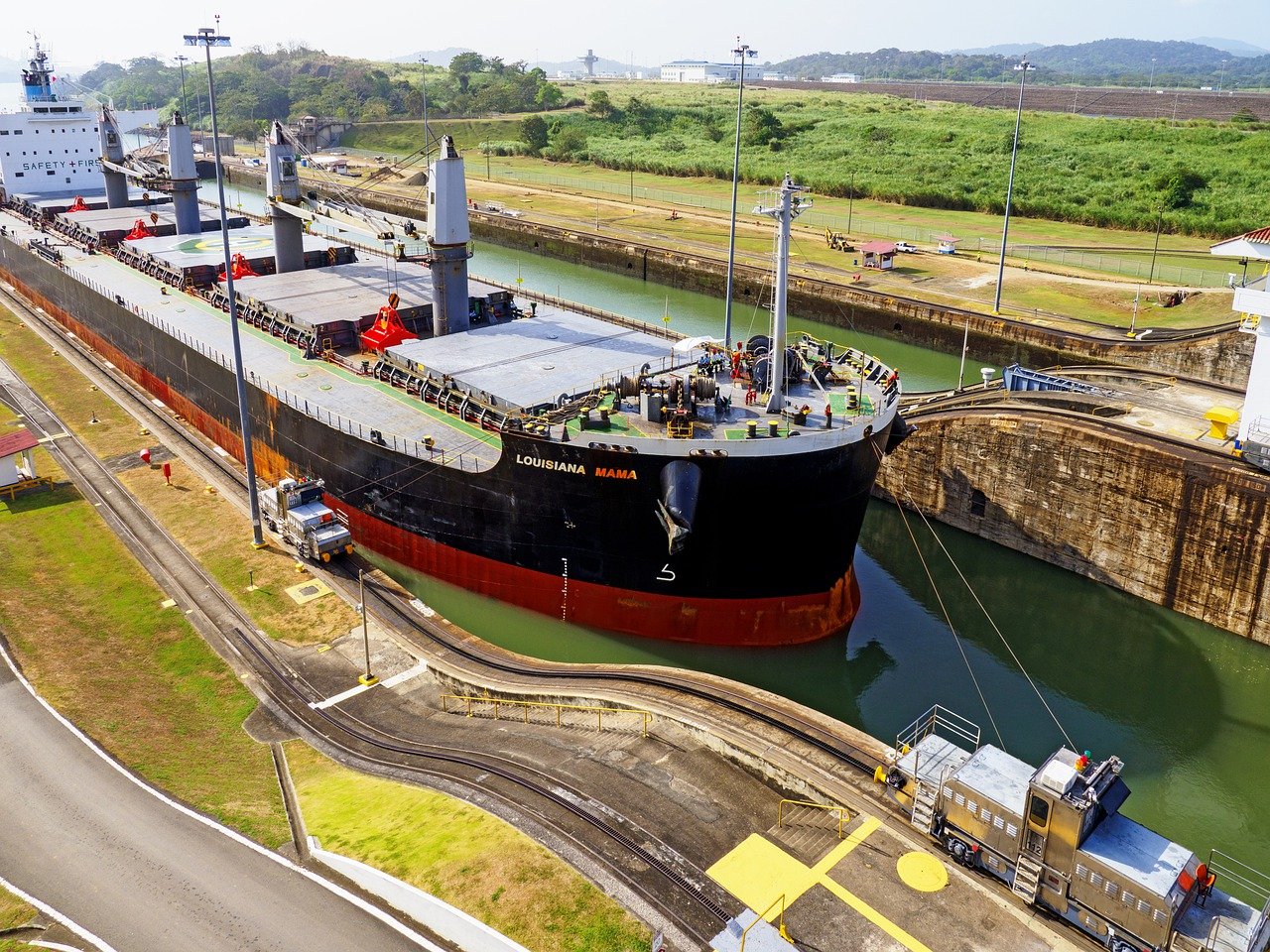 Canal de Panamá entrega más de US$2.500 millones en aportes al Estado