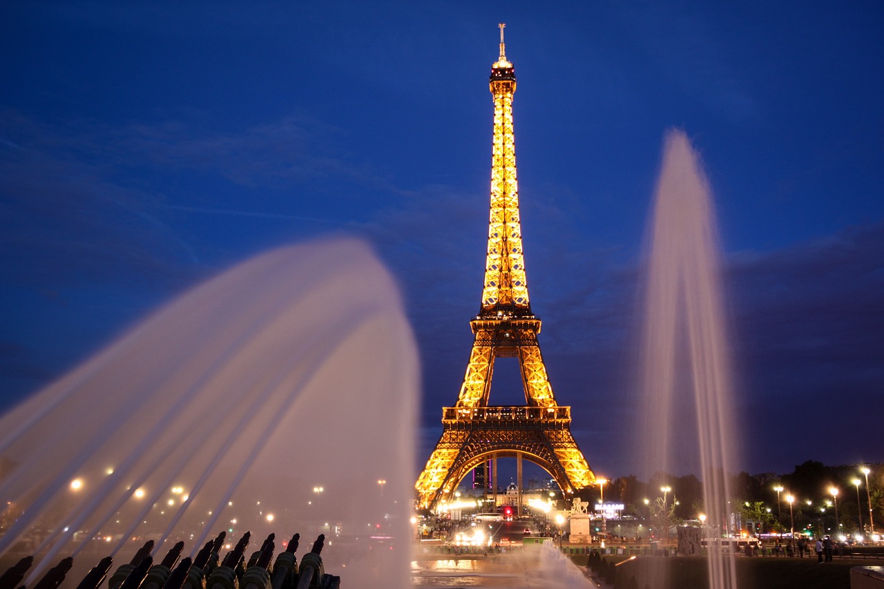 Torre Eiffel será iluminada con hidrógeno renovable