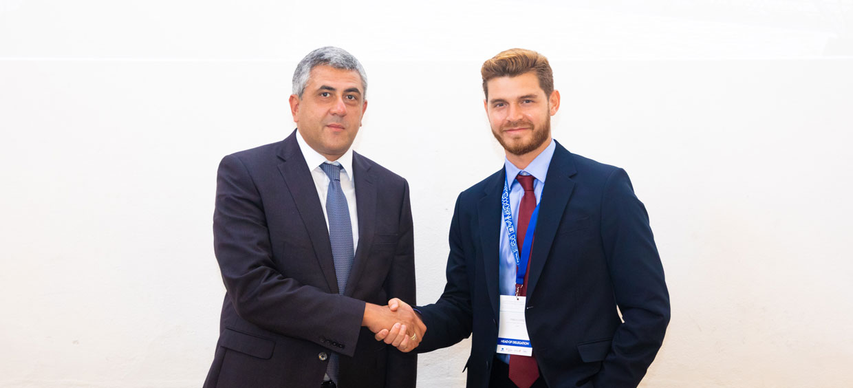 Guatemalteco presenta  revolucionaria tecnología en cita mundial