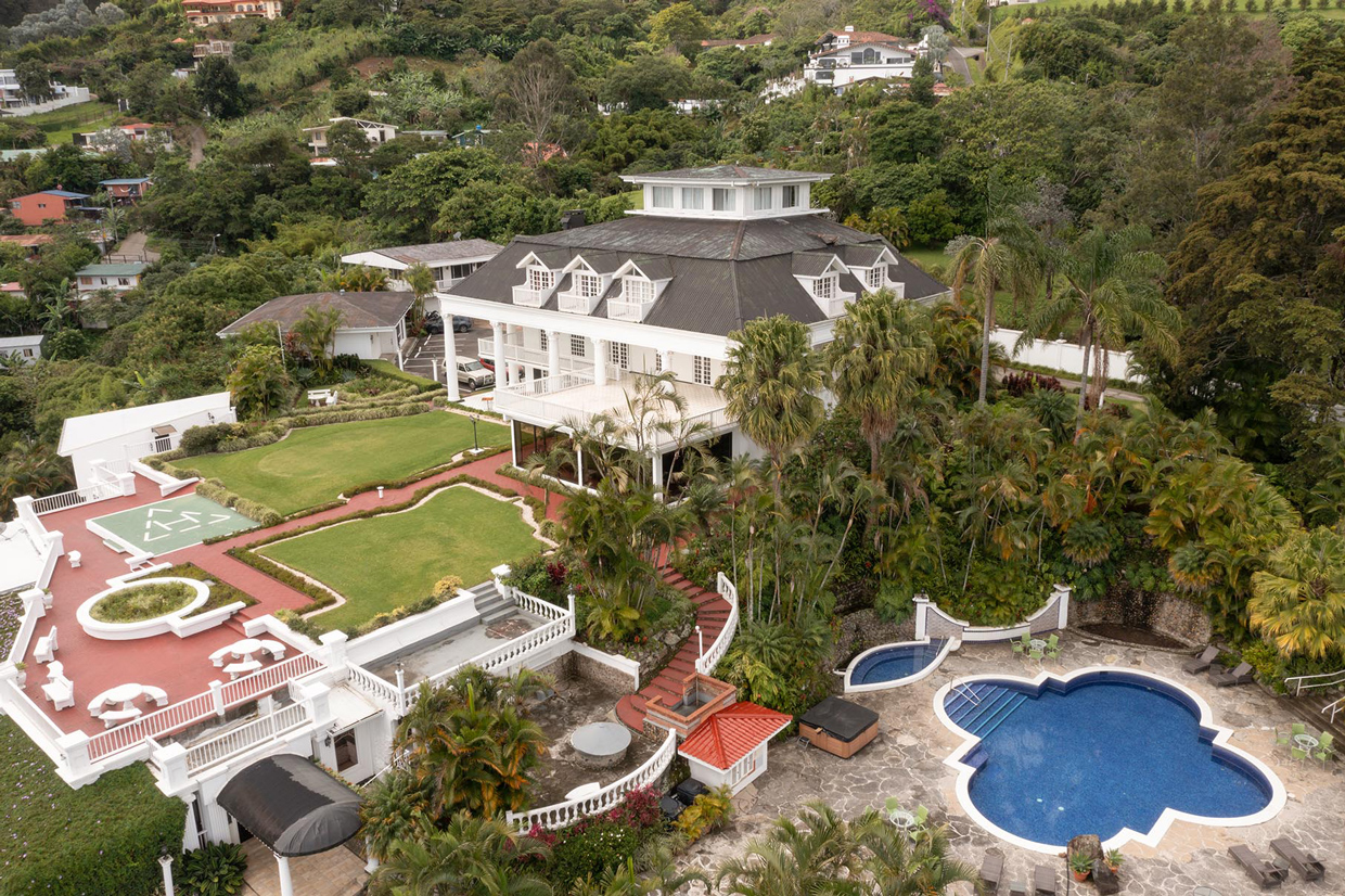 Conozca las promociones y entretenimiento que ofrece Fogo Resort, Tsunami Sushi y Pesca para el Día de la Madre