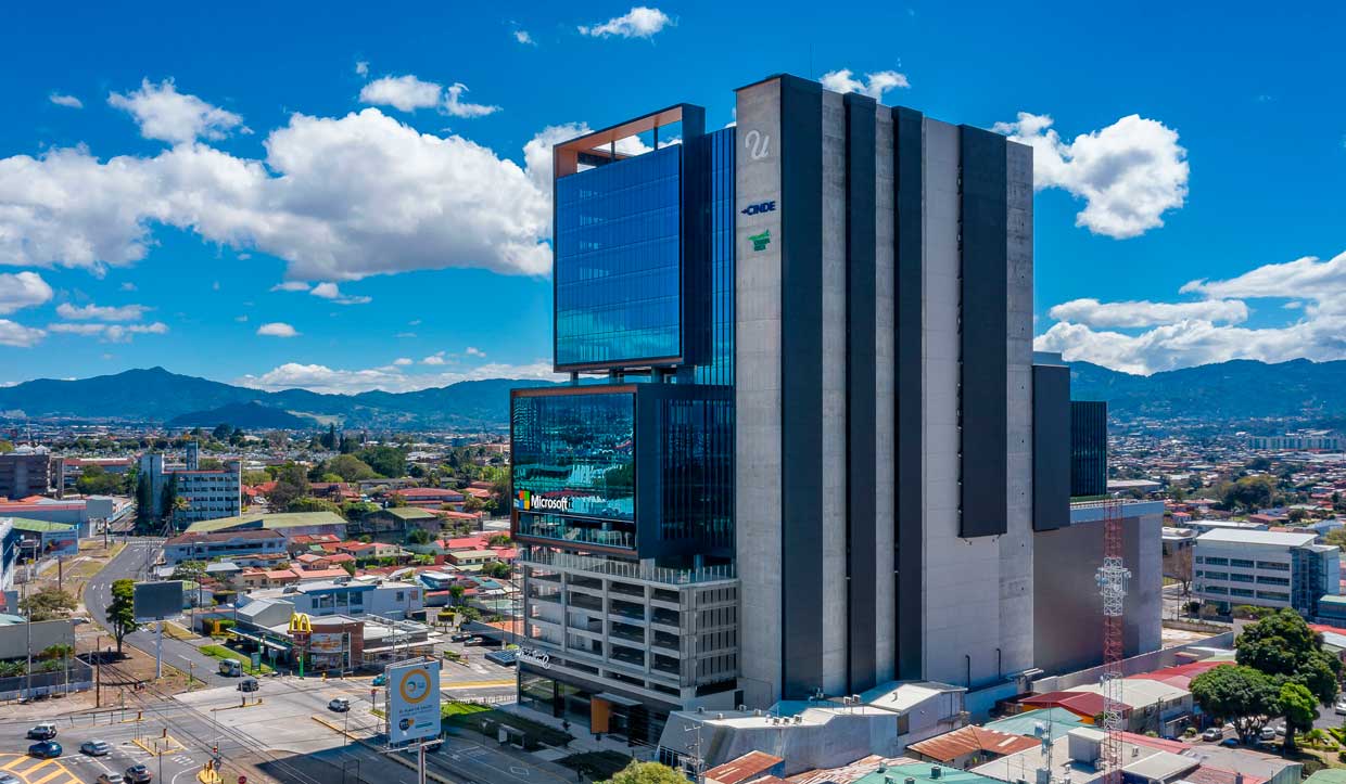 Torre Universal:  Proyectos verticales que aportan al desarrollo de Costa Rica