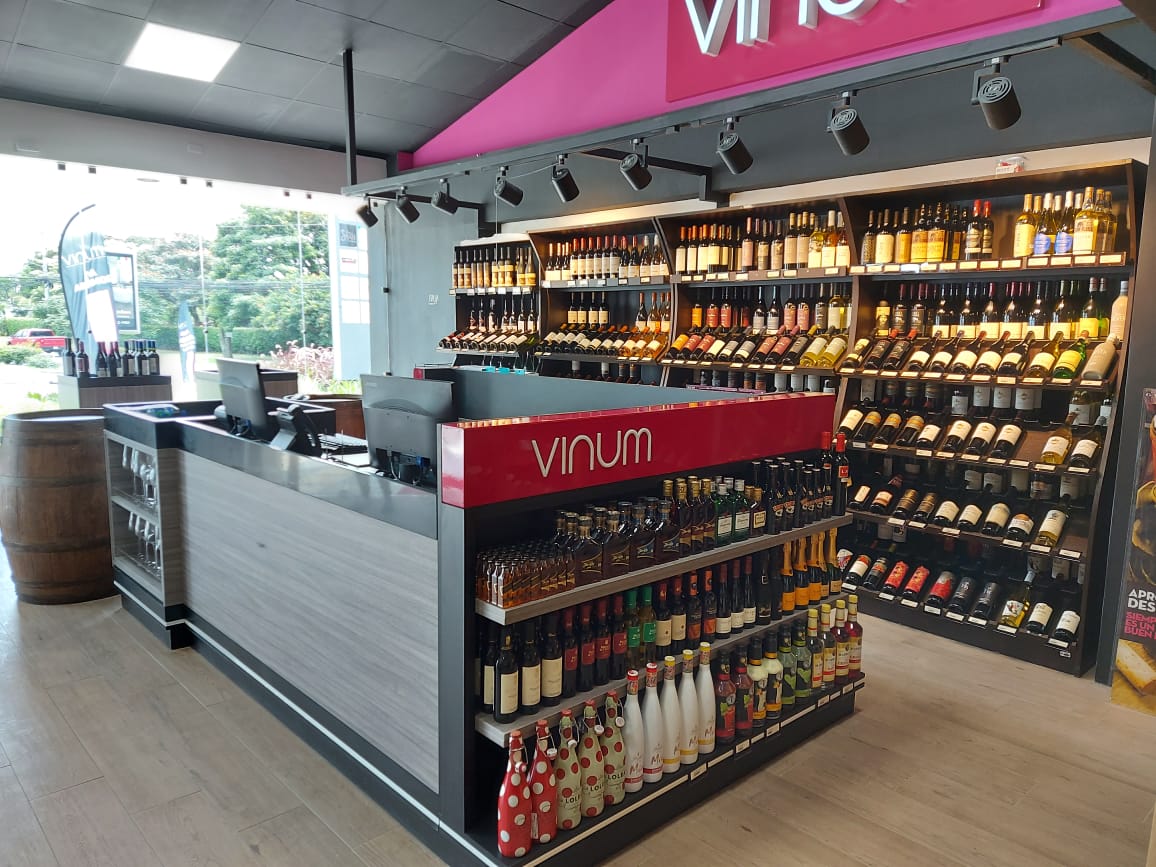 FIFCO presenta moderno formato de VINUM Store