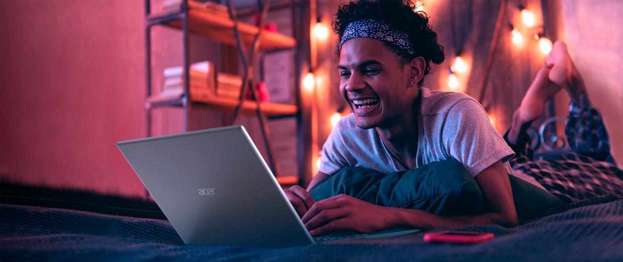 Estudio de Oxford afirma que el uso de internet aumentaría la satisfacción psicológica