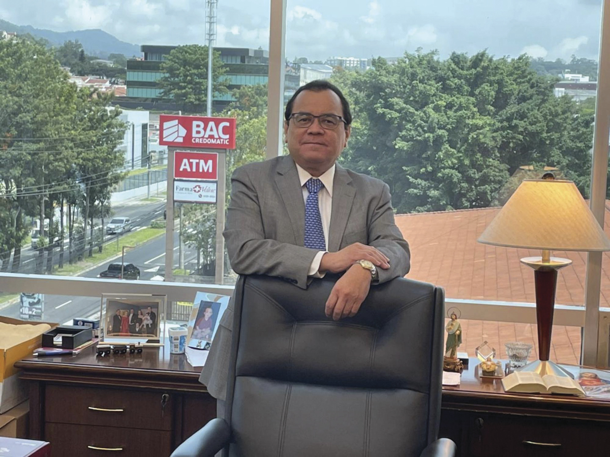 SÁENZ & ASOCIADOS,  Innovación del modelo regional