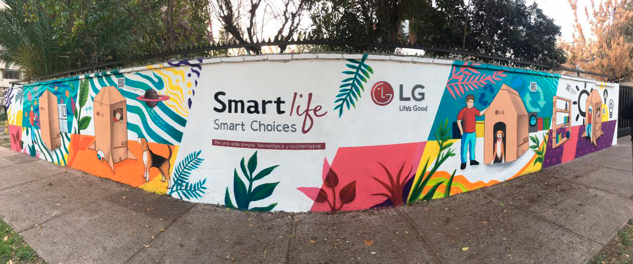 LG Electronics junto a planta inauguran mural sustentable que absorbe el CO2 del ambiente