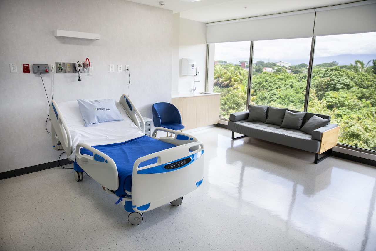 Hospital Metropolitano Lindora moderniza  su atención en Cuidados Intensivos