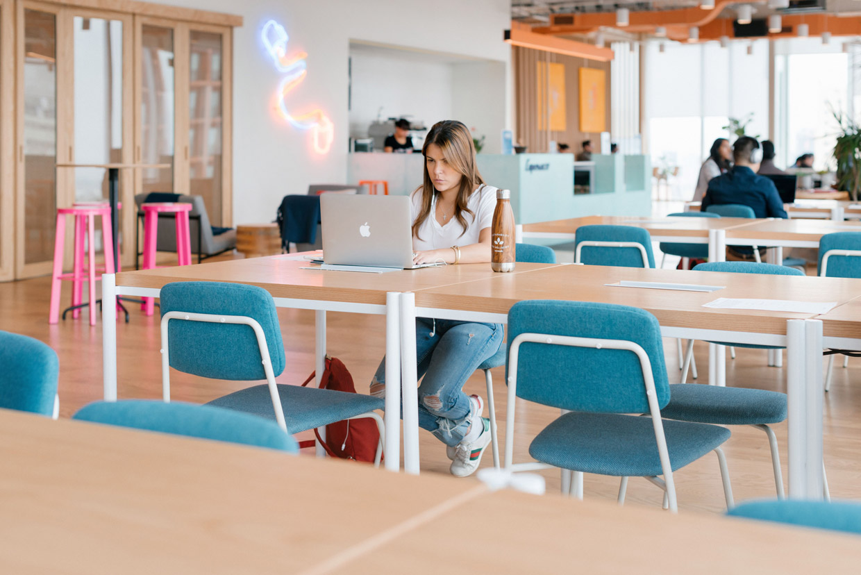 Espacios diseñados para “nómadas digitales” refuerzan ley de atracción de trabajadores digitales