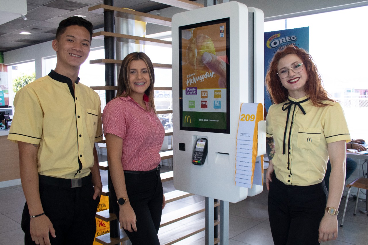 Empresa contratará 300 personas en Costa Rica en el último trimestre del año