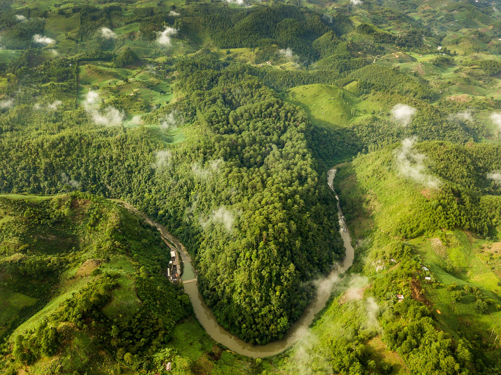 Corporación Multi Inversiones recibe reconocido premio por la colocación de US$ 700 millones en bonos verdes