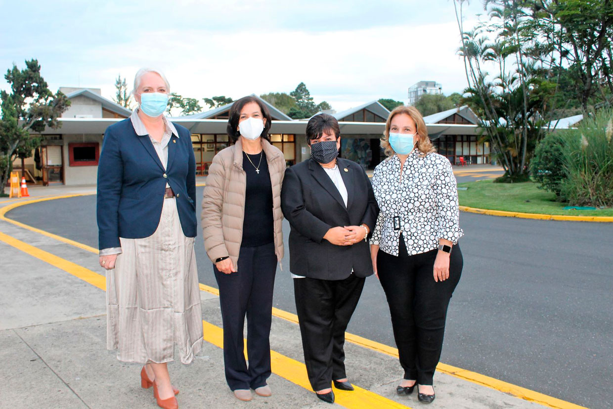Colegio Americano de Guatemala transforma programa de inducción docente