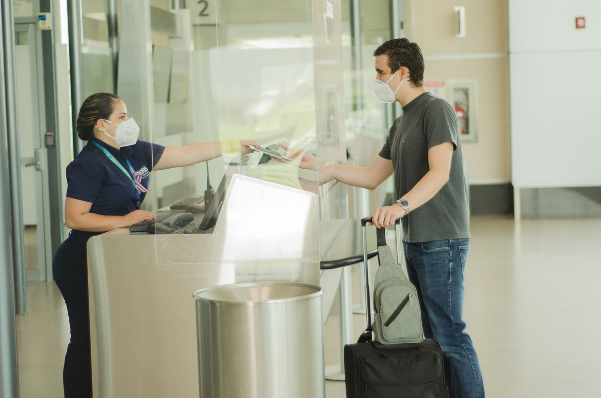 Aeropuerto Monseñor Romero de El Salvador captó 2 millones de pasajeros