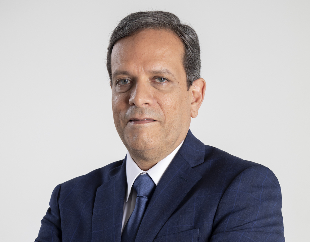Paul Granados y su liderazgo en TopLine Growth Consulting 