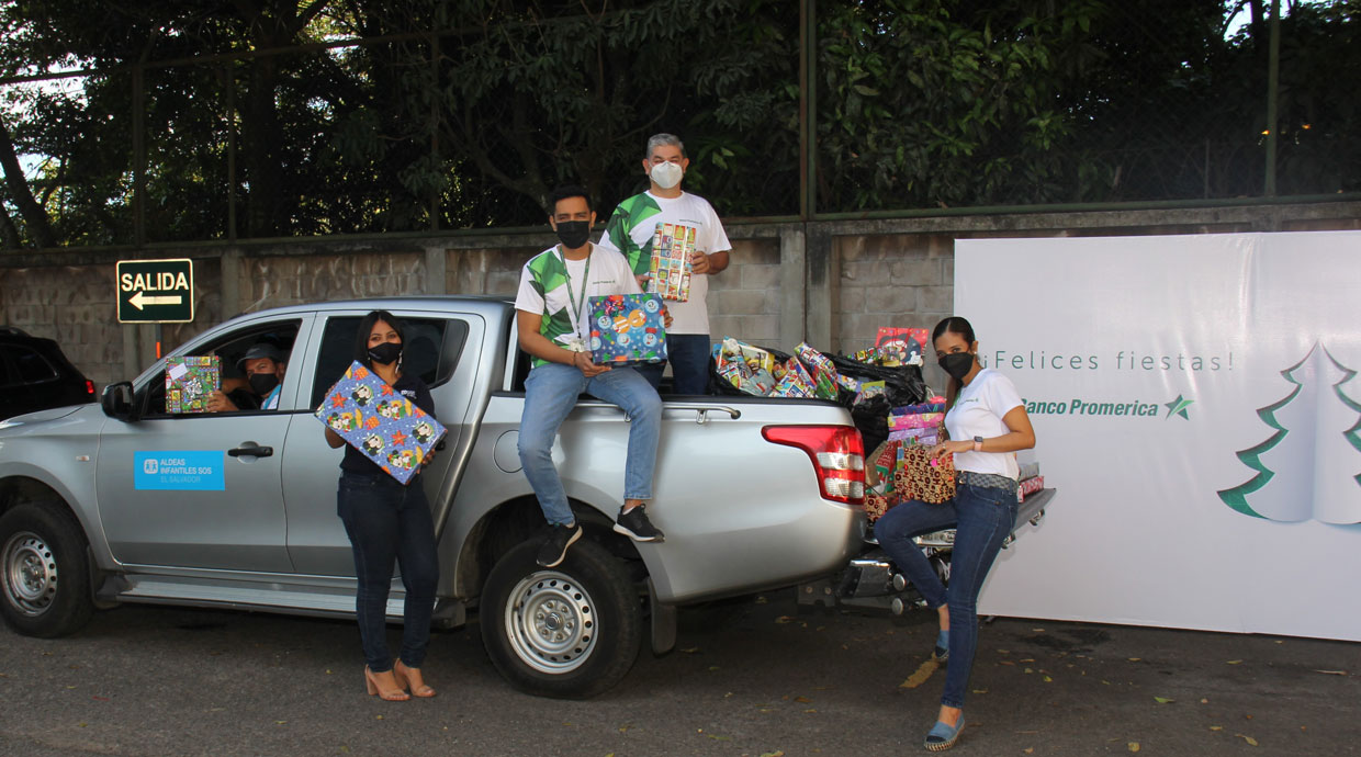 Banco Promerica El Salvador entrega donativo y realiza campaña navideña para compartir regalos los niños de Aldeas Infantiles SOS