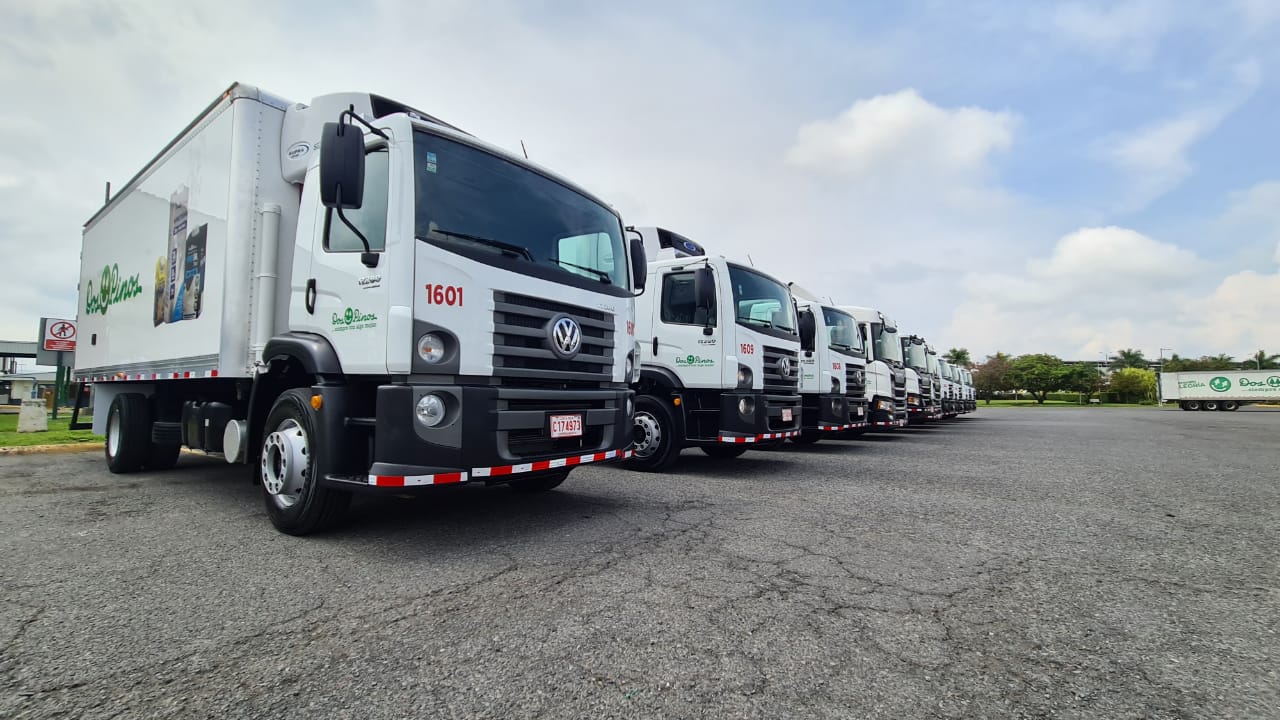 Dos Pinos continúa la renovación de su flota  por camiones con energía limpia