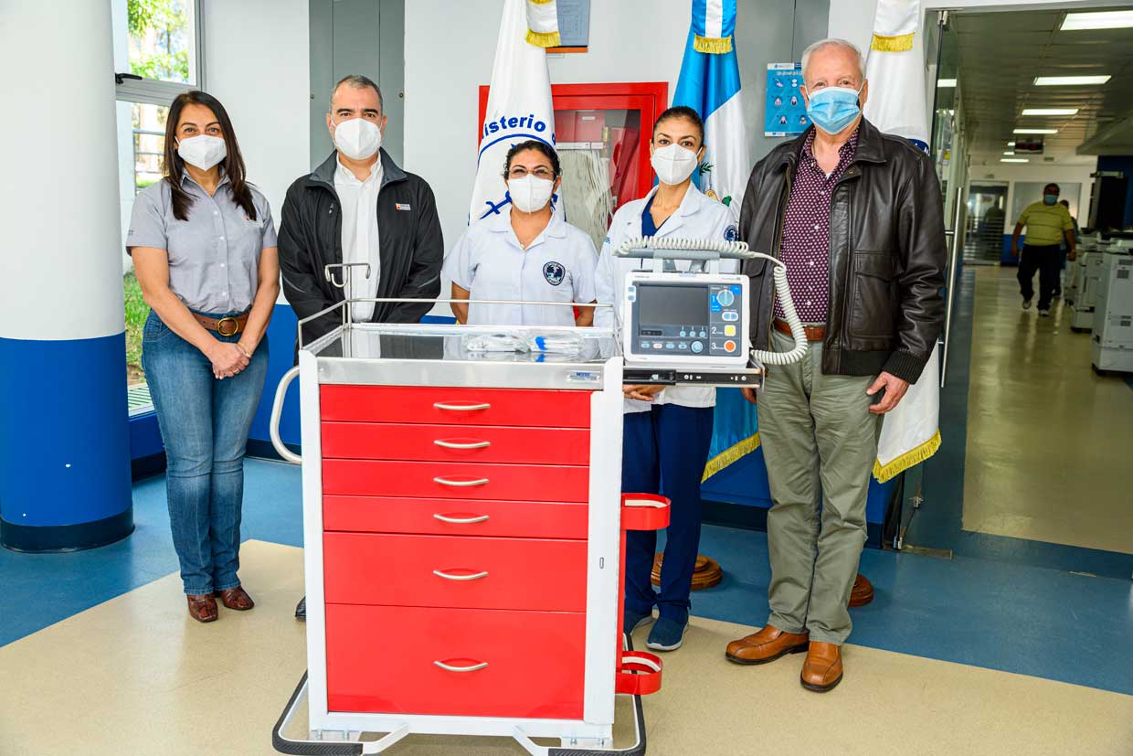 Ternium hace donación de equipamiento médico por Q50.000 al Hospital Nacional Especializado de Villa Nueva en Guatemala