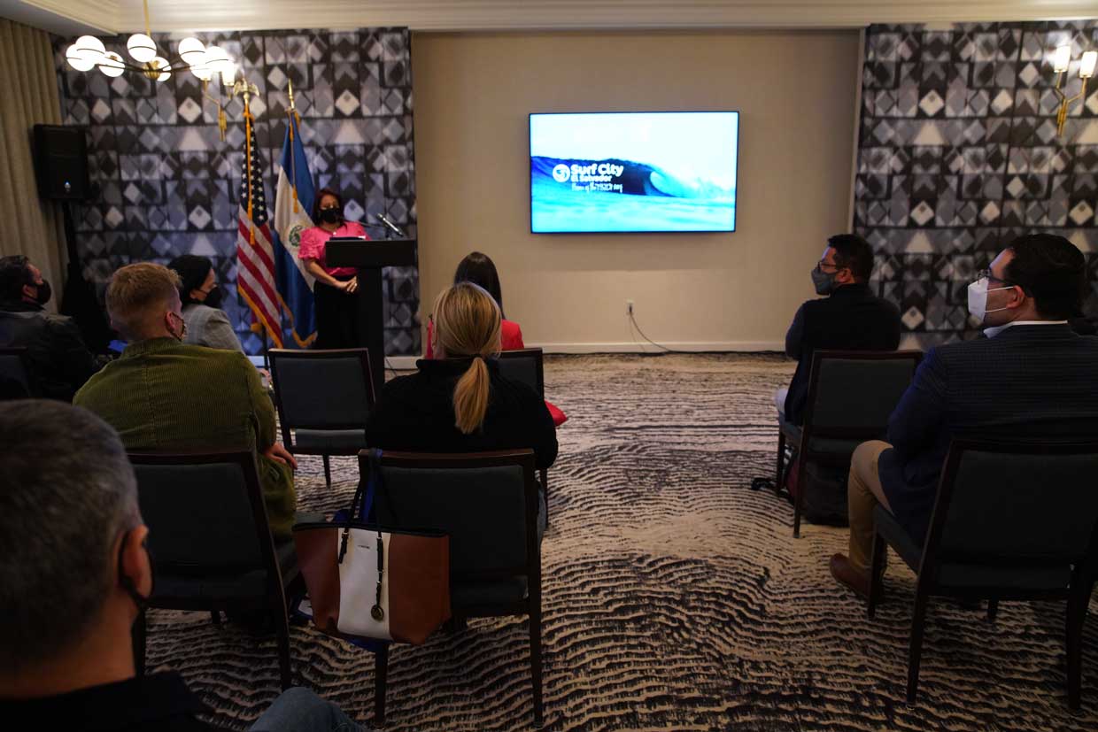 Agencias de viajes y mayoristas de Los Ángeles, California muestran interés en Surf City El Salvador