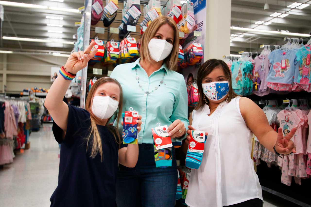 Adquiera medias de diseños únicos y apoye a personas con síndrome de Down