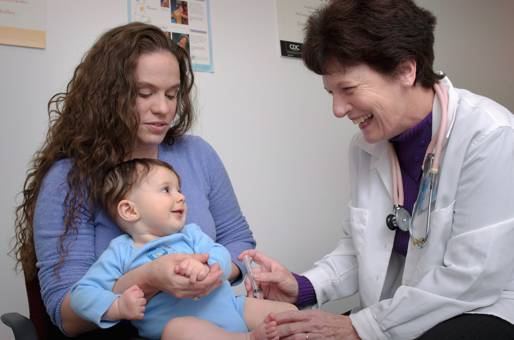 Cinco ventajas de vacunar a los niños durante sus primeros años de vida