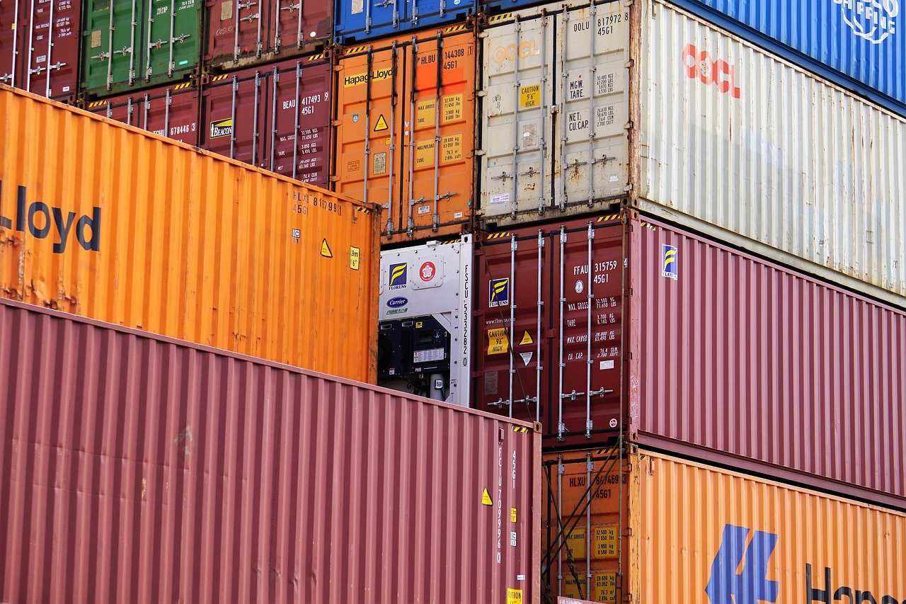 Puertos panameños experimentan aumento en volumen de carga