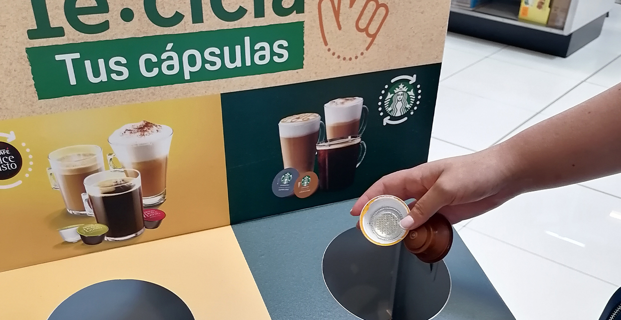 Cápsulas de café se aprovechan para elaborar madera plástica