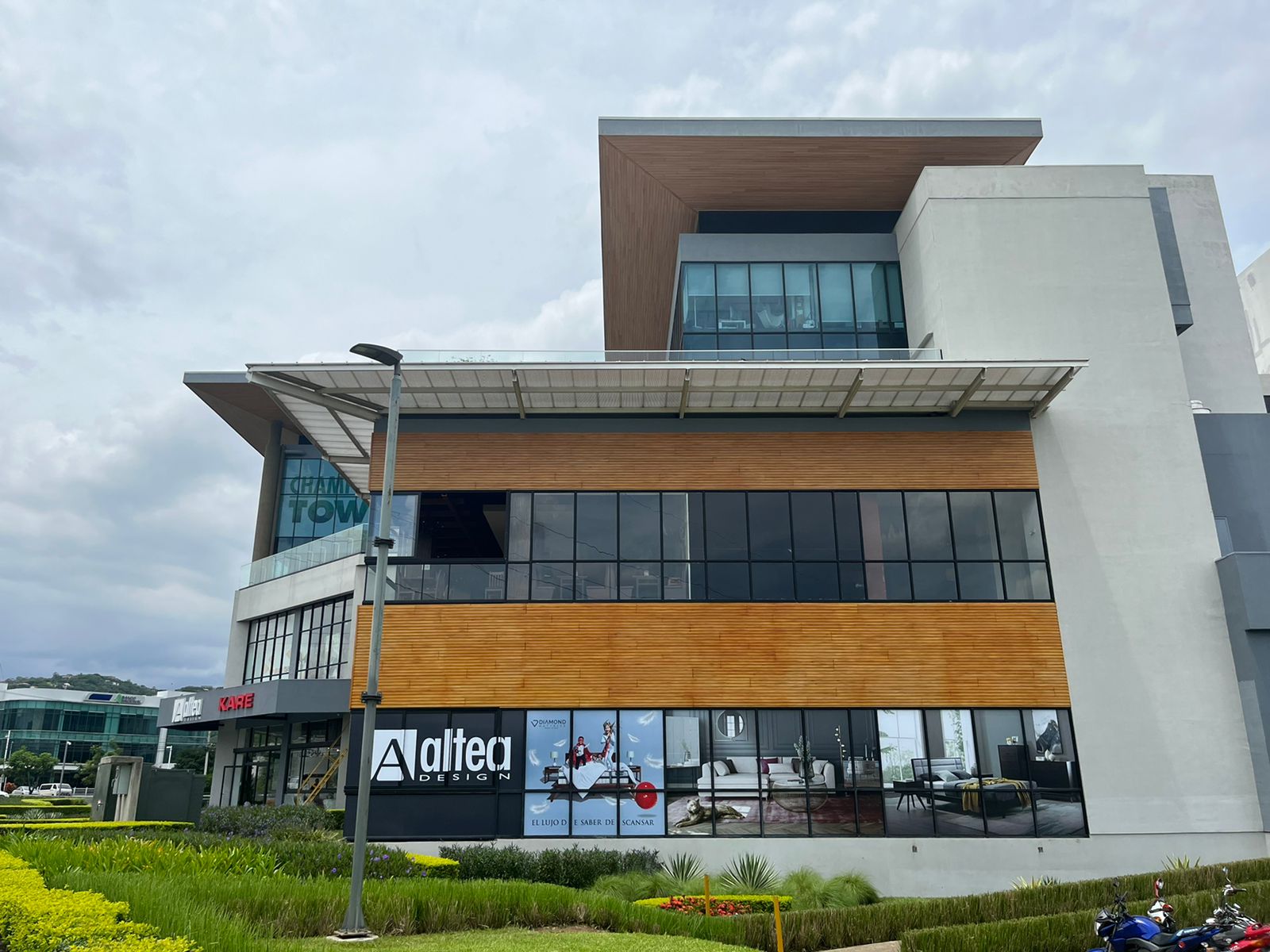 Nueva tienda de Altea en Terrazas Lindora abrió sus puertas