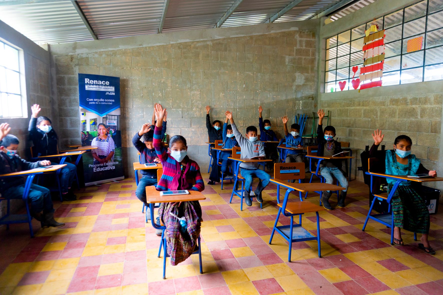Guatemala: Hidroeléctrica Renace aporta a una educación de calidad en San Pedro Carchá
