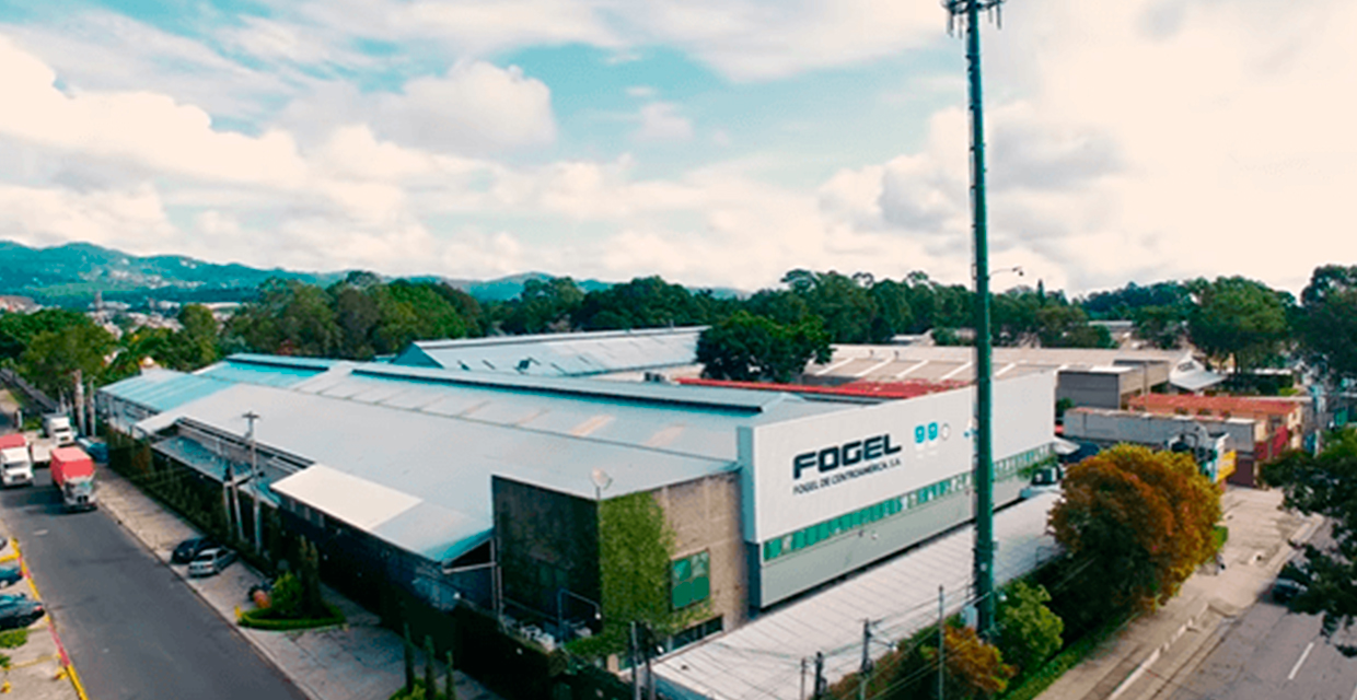 Grupo Fogel y Enertiva firman acuerdo para instalar planta solar en Guatemala