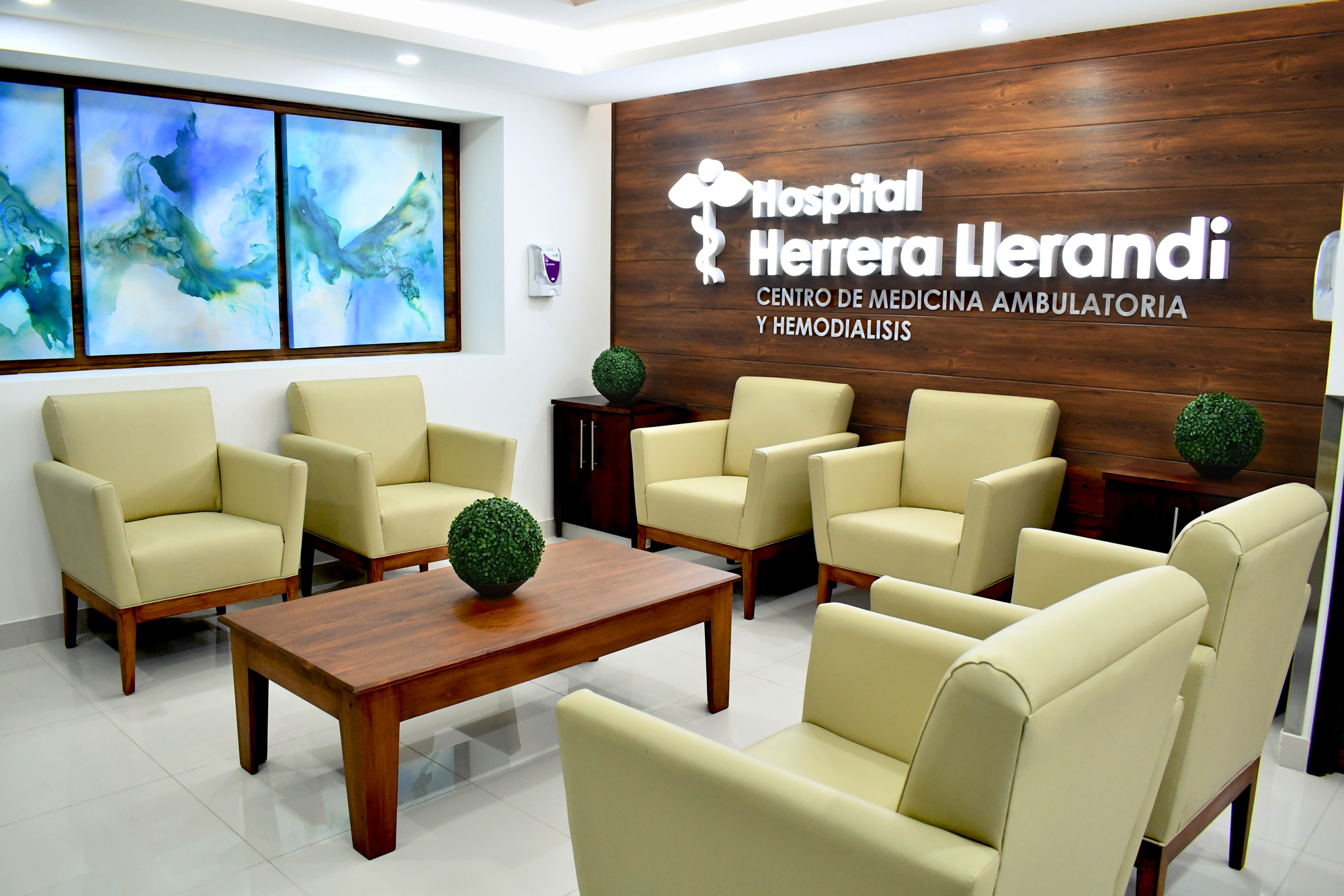 Hospital Herrera Llerandi inaugura su primer Centro de Medicina Ambulatoria y Hemodiálisis