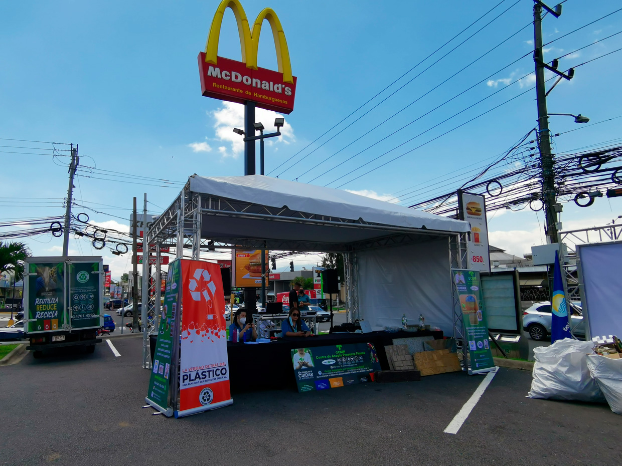 McDonald’s habilitará puntos de recolección de residuos durante la Romería